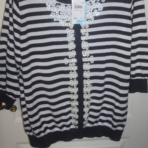 C.D. DANIELS NAVY WHITE STRIPE BEADED Embellushed Top NWT $56 Size 2X - Picture 5 of 8